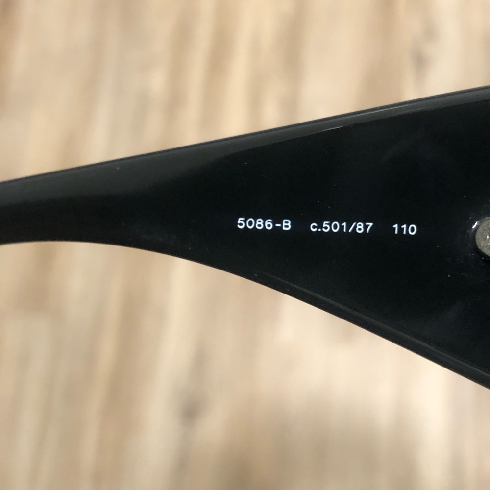 Authentic CHANEL 5086-B Oversized Sunglasses • Black with Crystal CC Logo - Picture 11 of 16